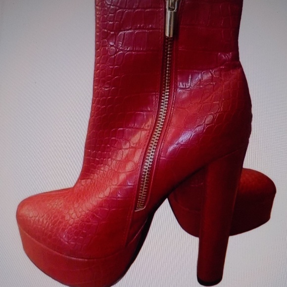 LOKE NEW Platform Heel Boots - Picture 2 of 7
